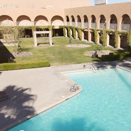 Hotel Santa Fe Camargo Exterior photo